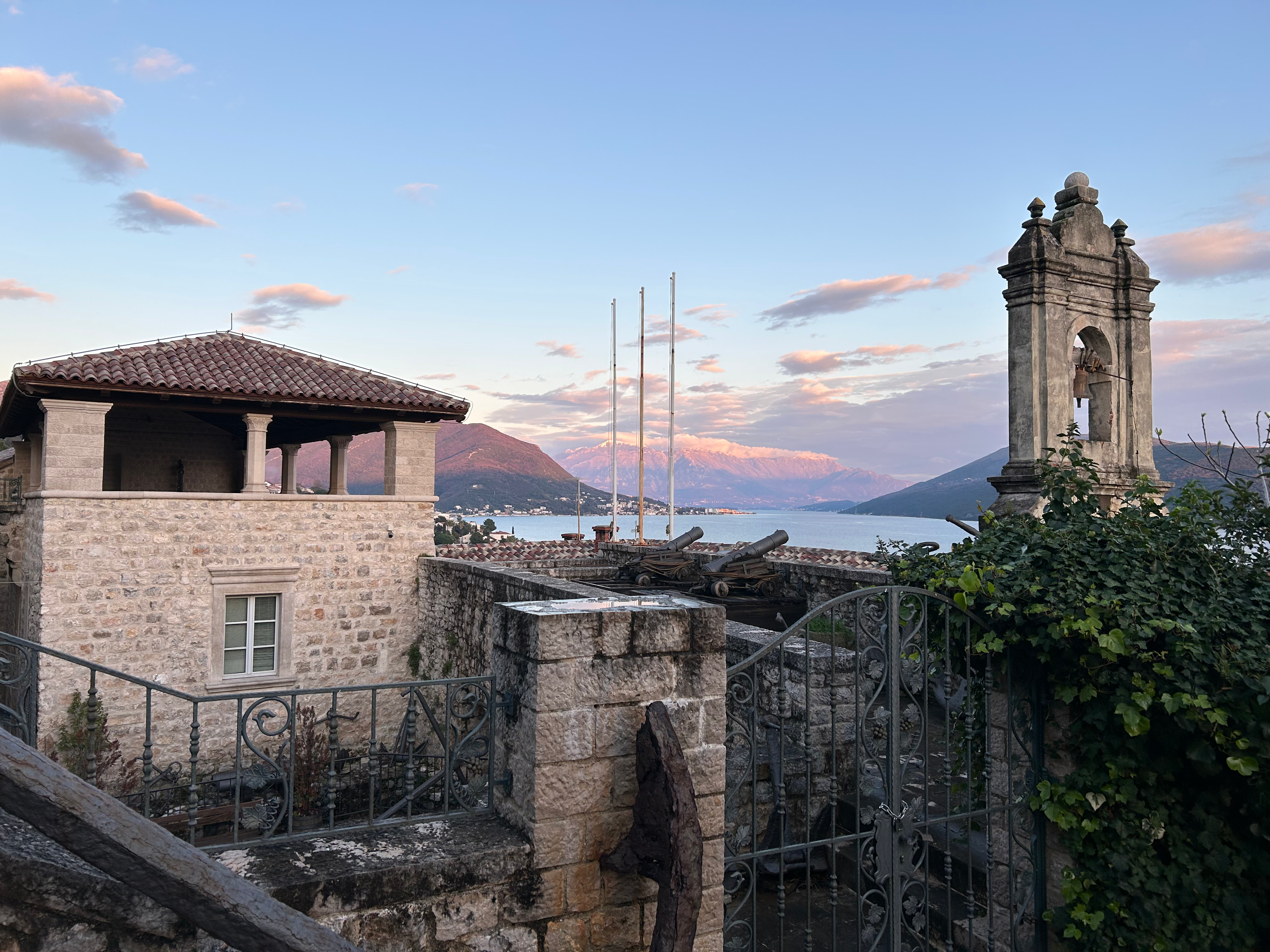 2025 Mar 2, 3: sunshine in Herceg Novi